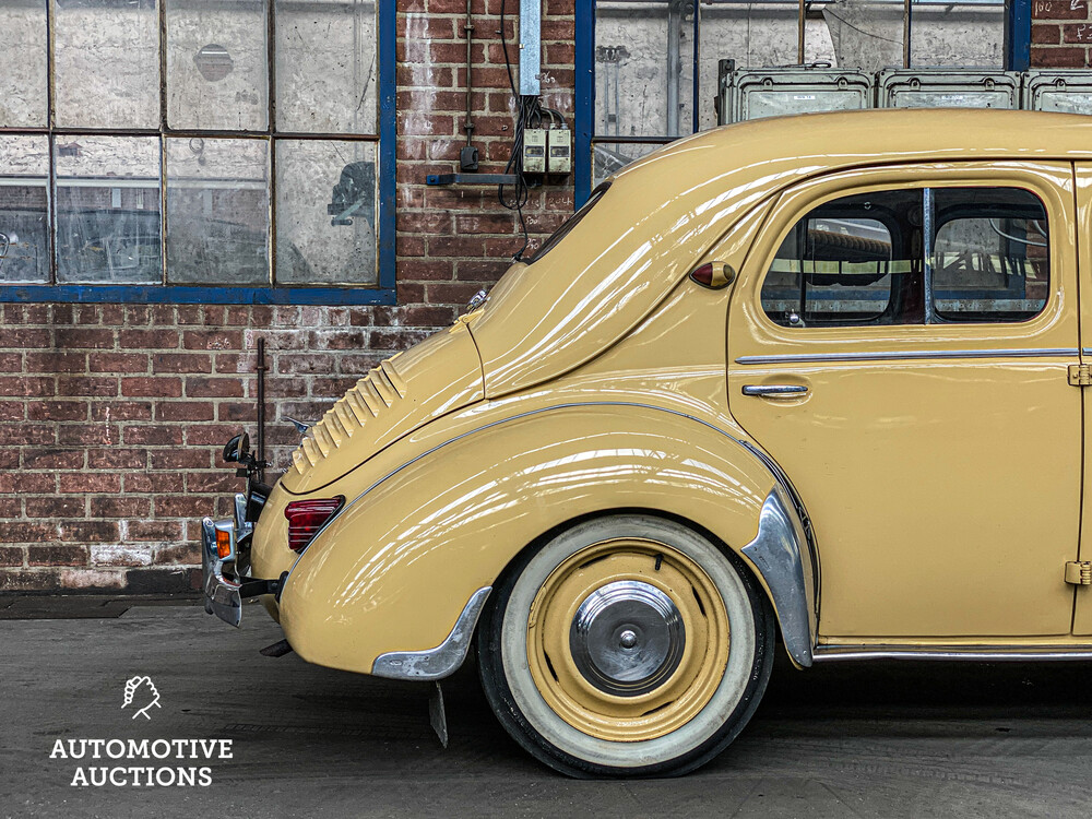 Renault 4 CV R 1062 Sport 22hp 1961.