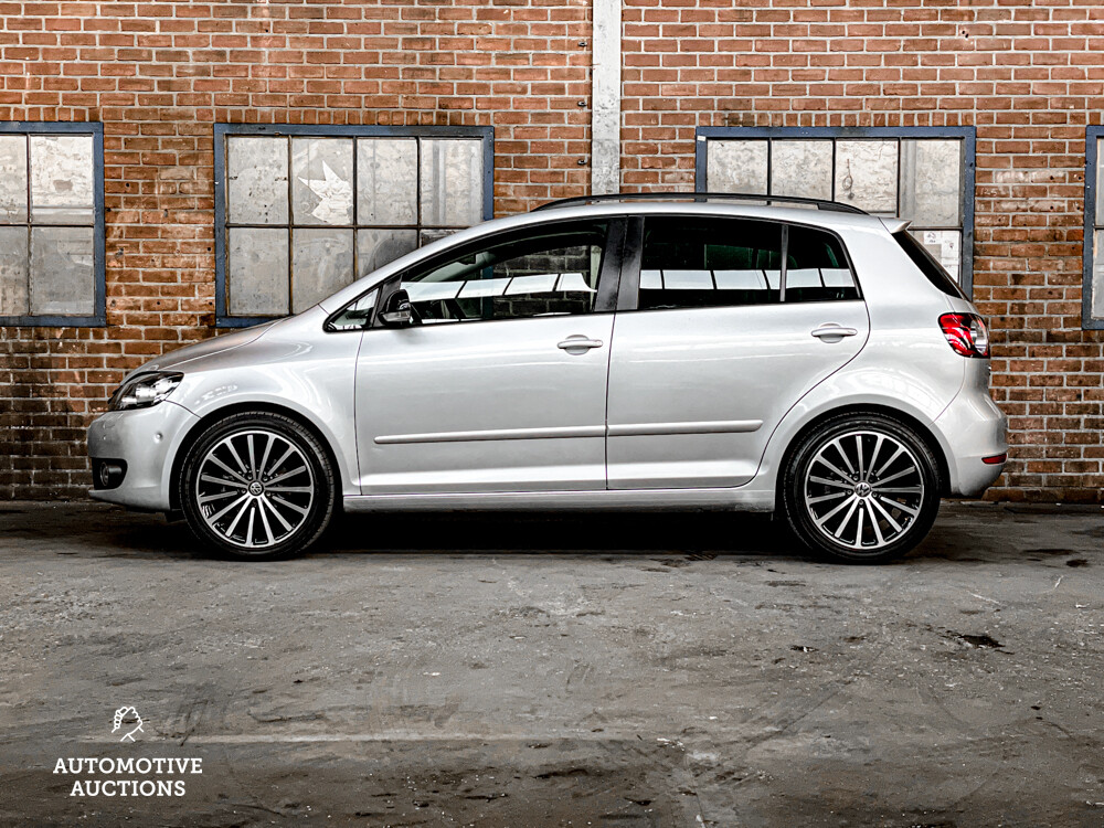 Volkswagen Golf Plus 1.2 TSI DSG Match 2012, K-144-RH.