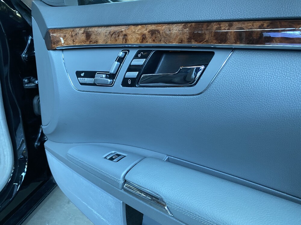 Mercedes-Benz S350 272hp 2006 S-Class.