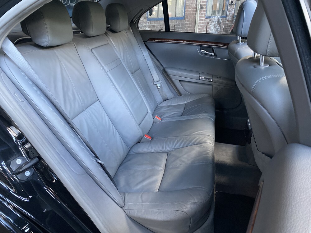 Mercedes-Benz S350 272hp 2006 S-Class.