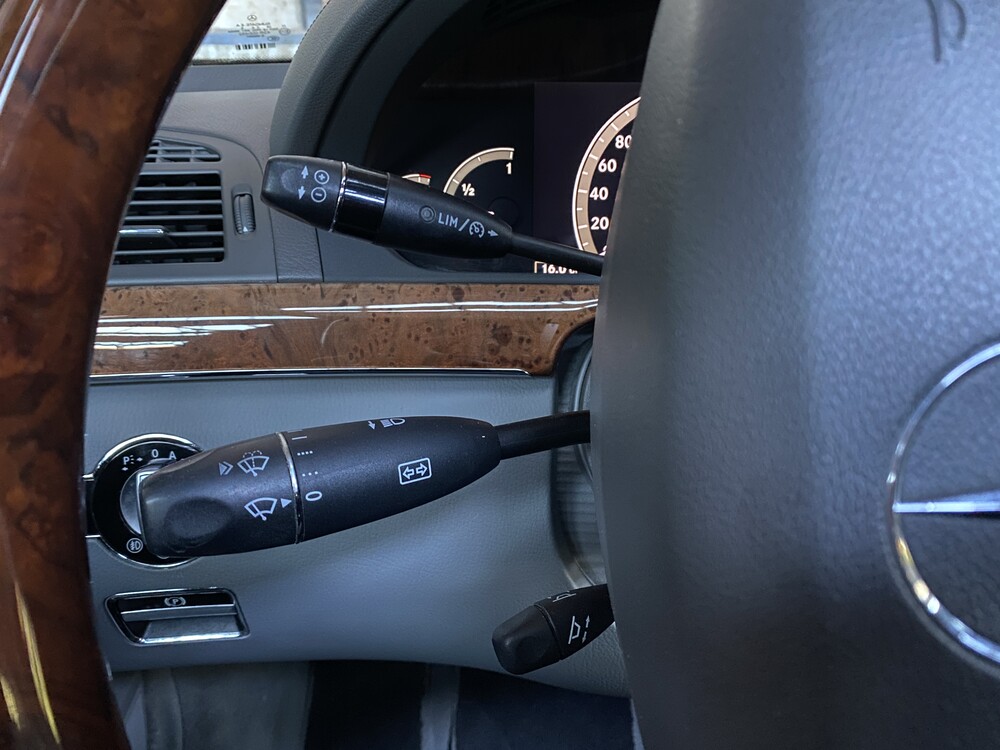 Mercedes-Benz S350 272hp 2006 S-Class.