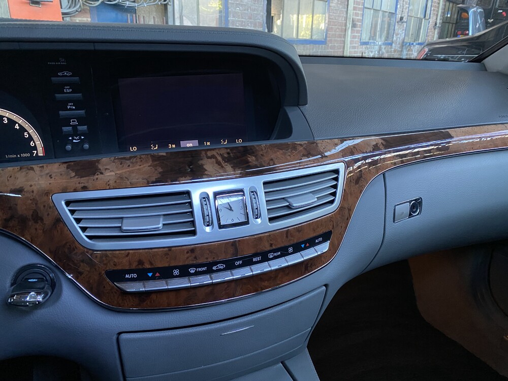 Mercedes-Benz S350 272hp 2006 S-Class.