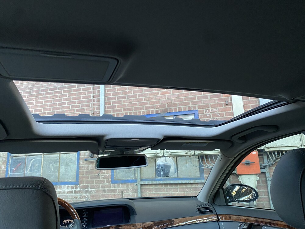 Mercedes-Benz S350 272hp 2006 S-Class.