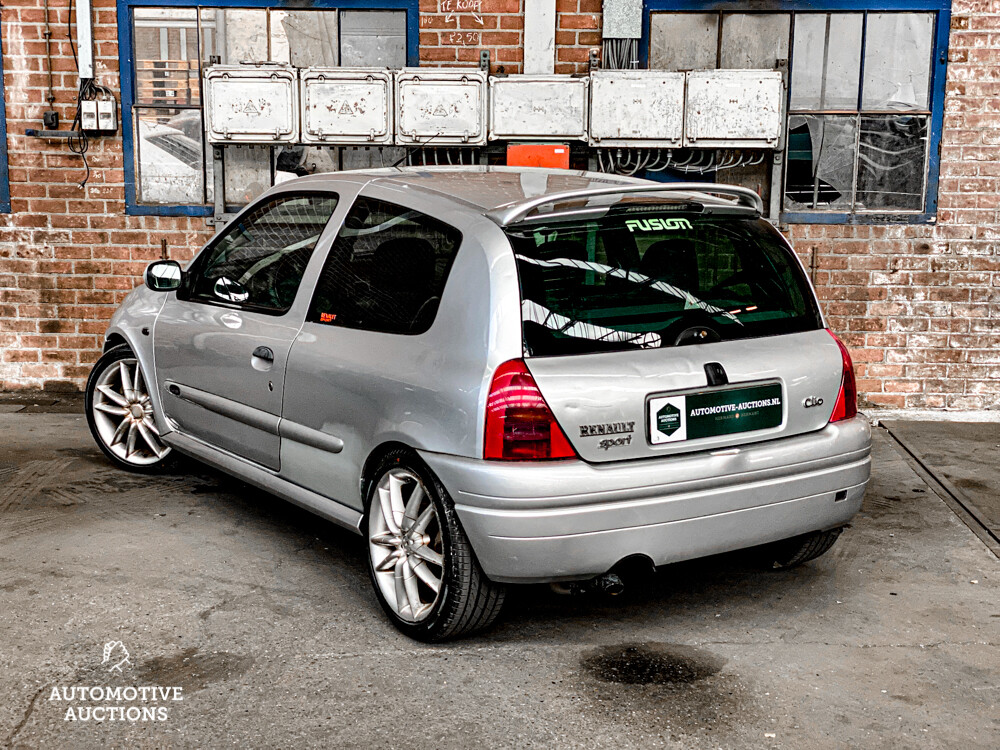 Renault Clio RS 2.0 169hp 2000 -Org. NL-, 33-GB-HS.