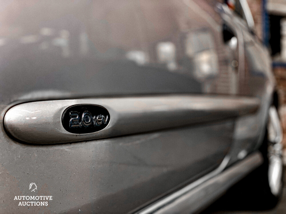 Renault Clio RS 2.0 169hp 2000 -Org. NL-, 33-GB-HS.