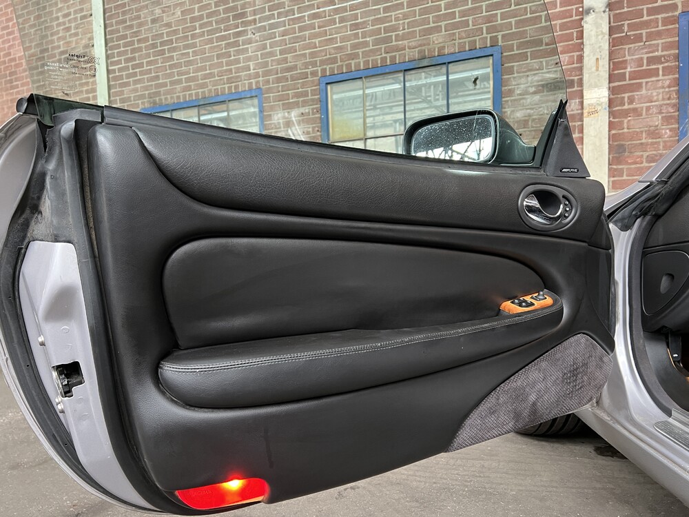 Jaguar XKR 4.0 V8 Convertible 294hp 2000, 41-JXB-2.