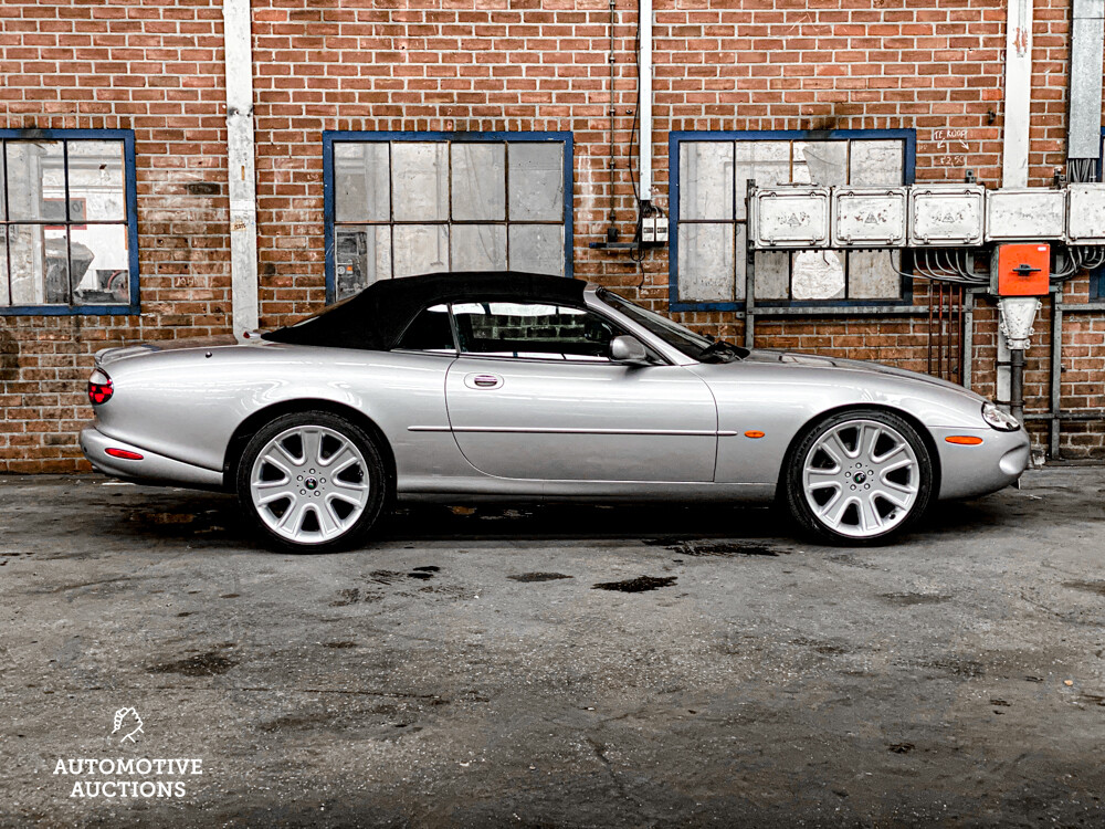 Jaguar XKR 4.0 V8 Convertible 294hp 2000, 41-JXB-2.