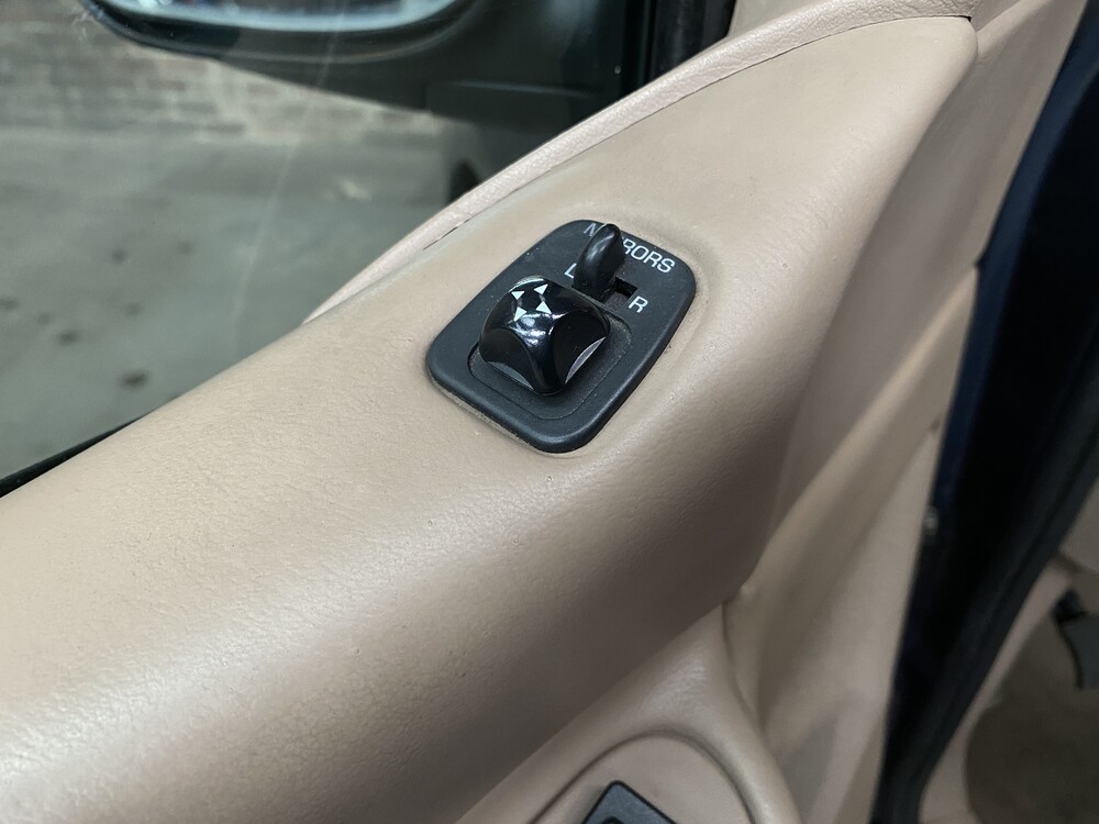 Lincoln Navigator 5.4 V8 230hp 1999, 37-DT-TF.