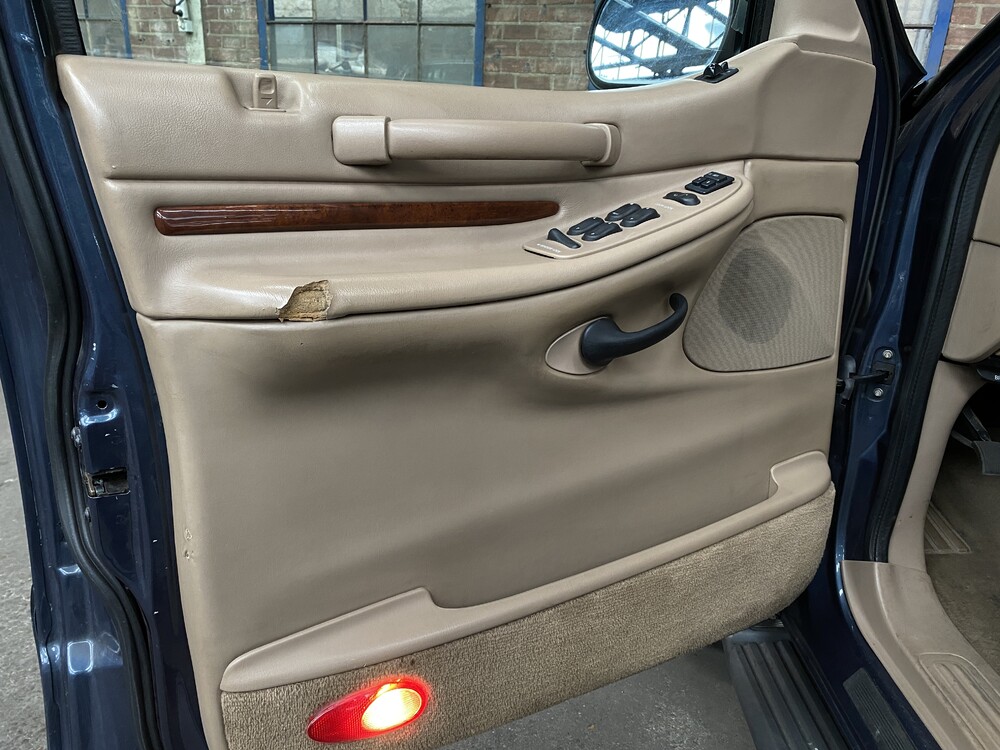 Lincoln Navigator 5.4 V8 230hp 1999, 37-DT-TF.