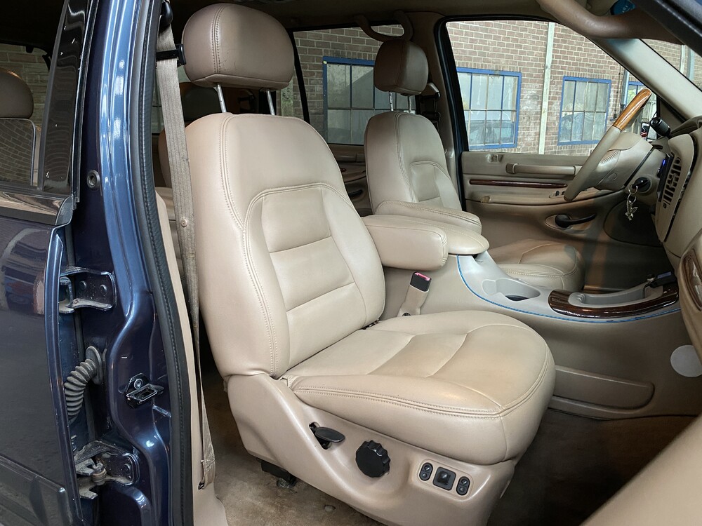 Lincoln Navigator 5.4 V8 230hp 1999, 37-DT-TF.