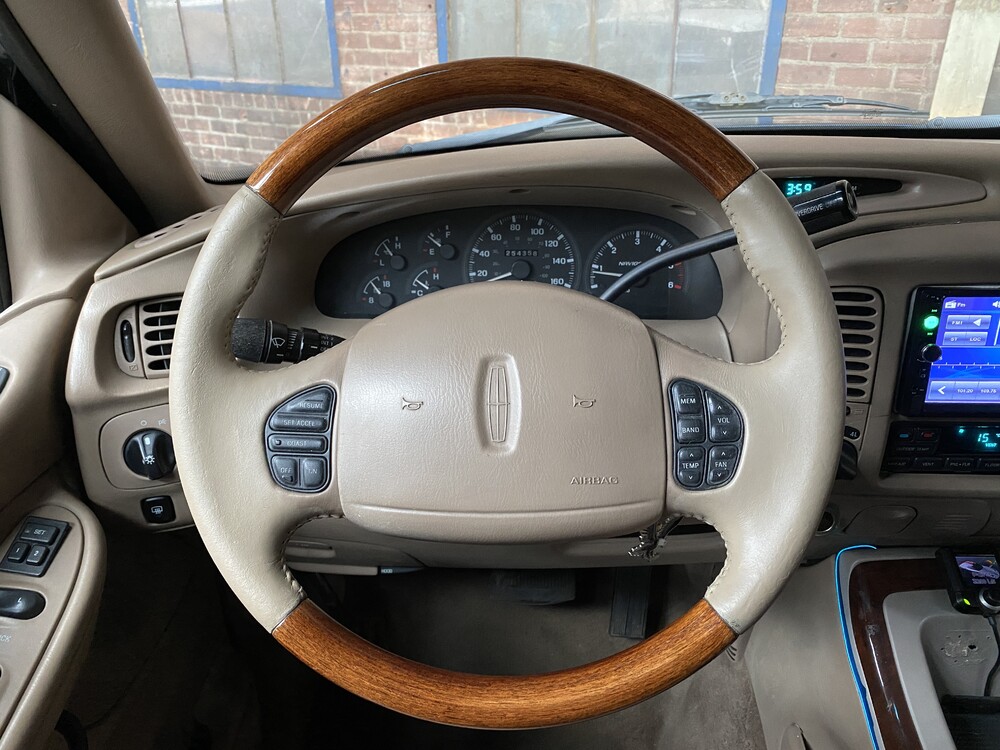 Lincoln Navigator 5.4 V8 230hp 1999, 37-DT-TF.