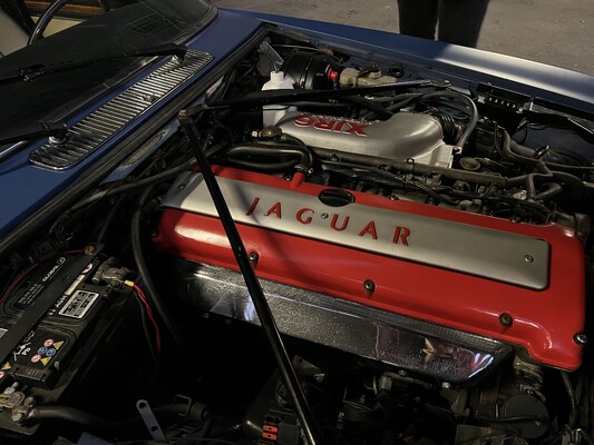 Jaguar XJ Sovereign 4.2 -XJR6 Motor- 400 PS 1983, 64-HKV-1.