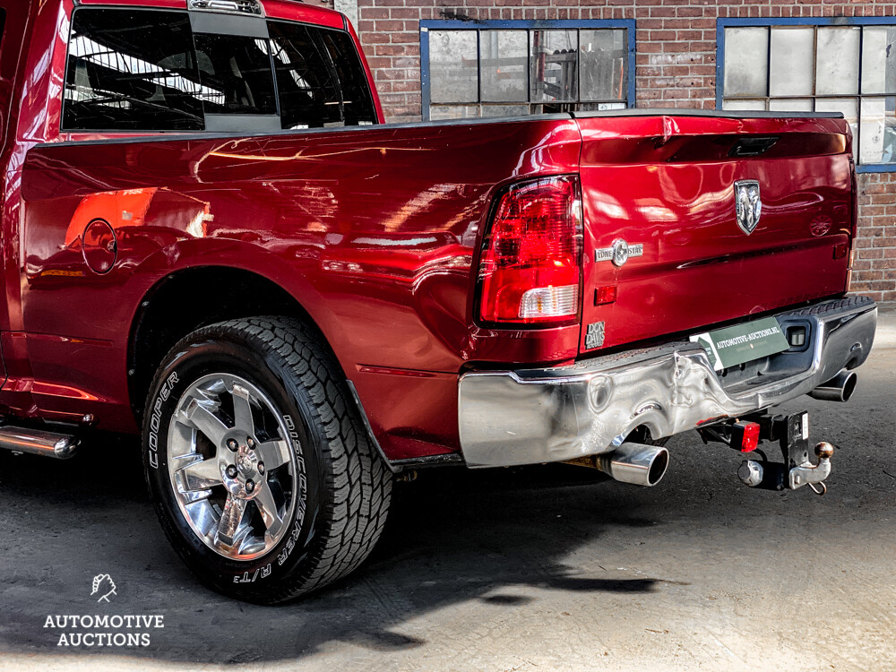 Dodge RAM 1500 5.7 V8 4x4 Quad Cab 6'4 Pickup 2011.