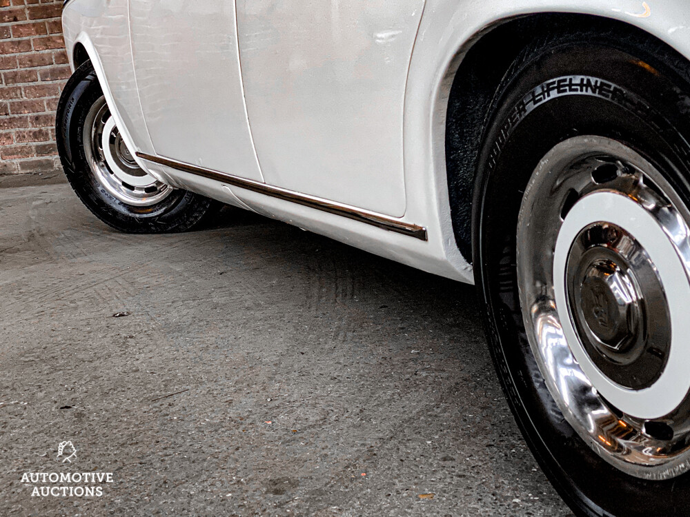 Rolls Royce Silver Shadow 6.8 V8 Saloon type II 1972, DL-11-60.