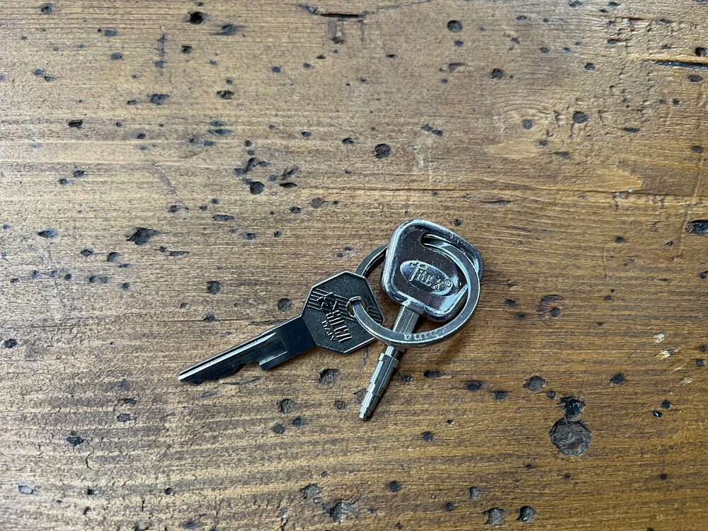 Rolls Royce Silver Shadow 6.8 V8 Saloon type II 1972, DL-11-60.