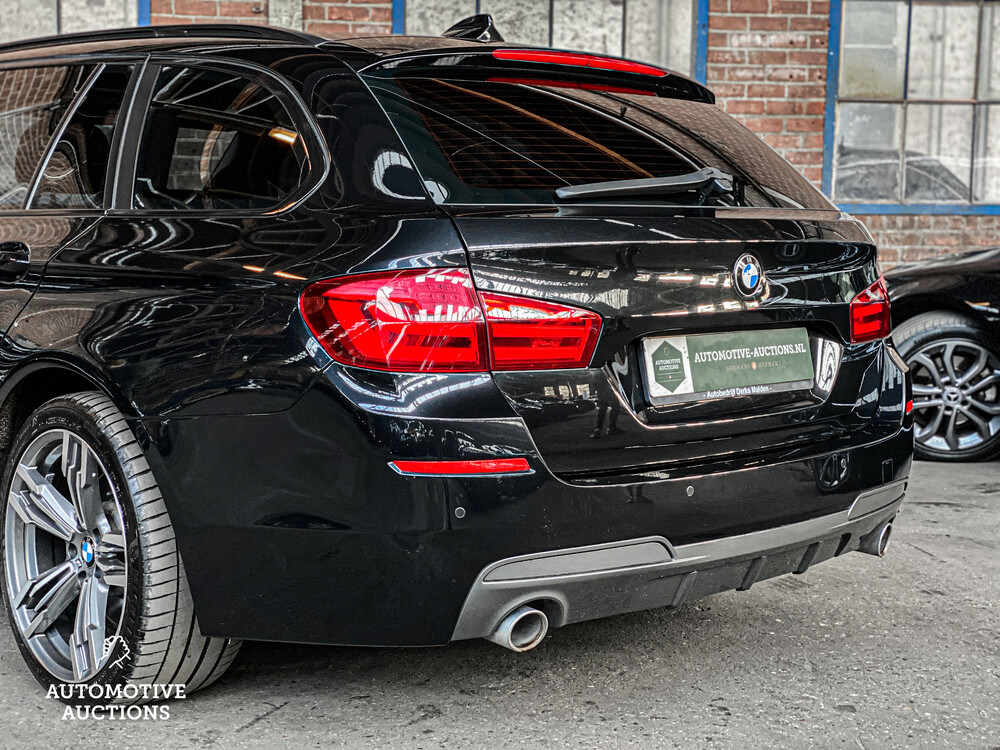BMW 535d Touring High Executive FACELIFT 299hp 2010 5-Series, J-061-BD.