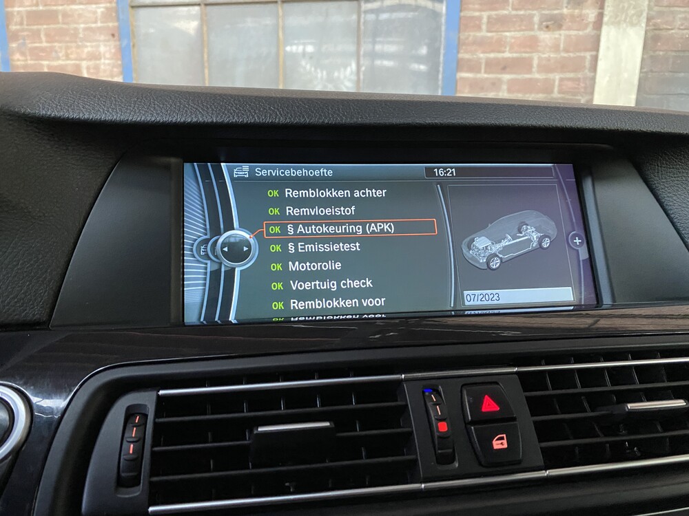 BMW 535d Touring High Executive FACELIFT 299hp 2010 5-Series, J-061-BD.