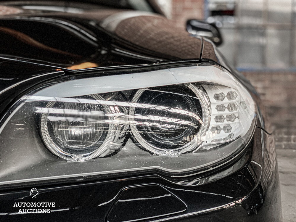 BMW 535d Touring High Executive FACELIFT 299hp 2010 5-Series, J-061-BD.