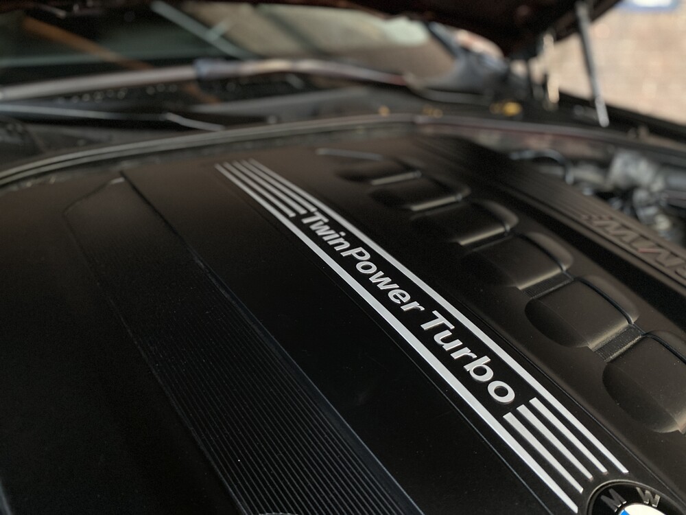 BMW 535d Touring High Executive FACELIFT 299hp 2010 5-Series, J-061-BD.