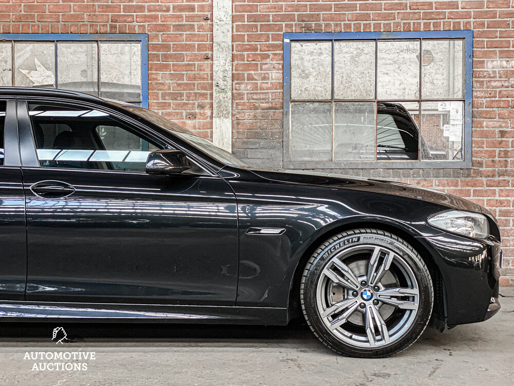 BMW 535d Touring High Executive FACELIFT 299hp 2010 5-Series, J-061-BD.