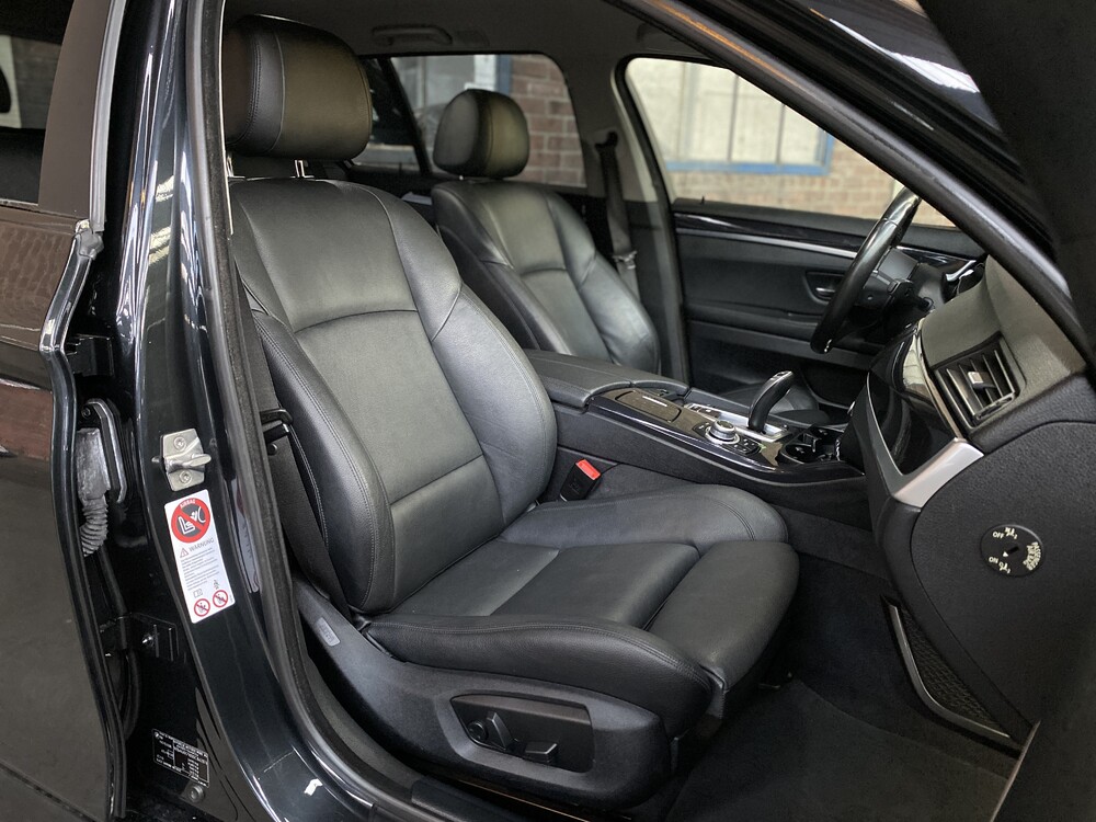 BMW 535d Touring High Executive FACELIFT 299hp 2010 5-Series, J-061-BD.
