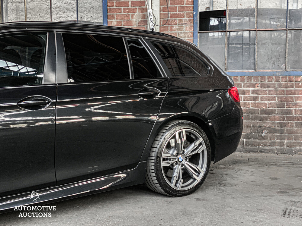 BMW 535d Touring High Executive FACELIFT 299hp 2010 5-Series, J-061-BD.