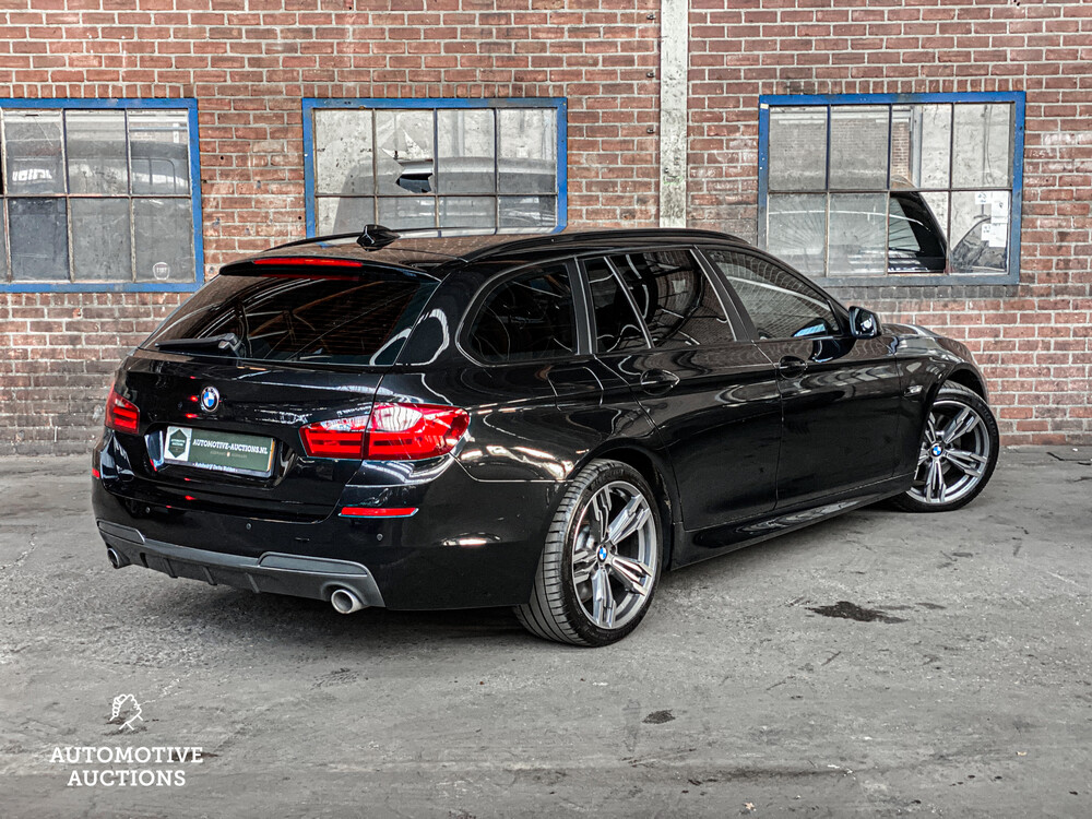 BMW 535d Touring High Executive FACELIFT 299hp 2010 5-Series, J-061-BD.