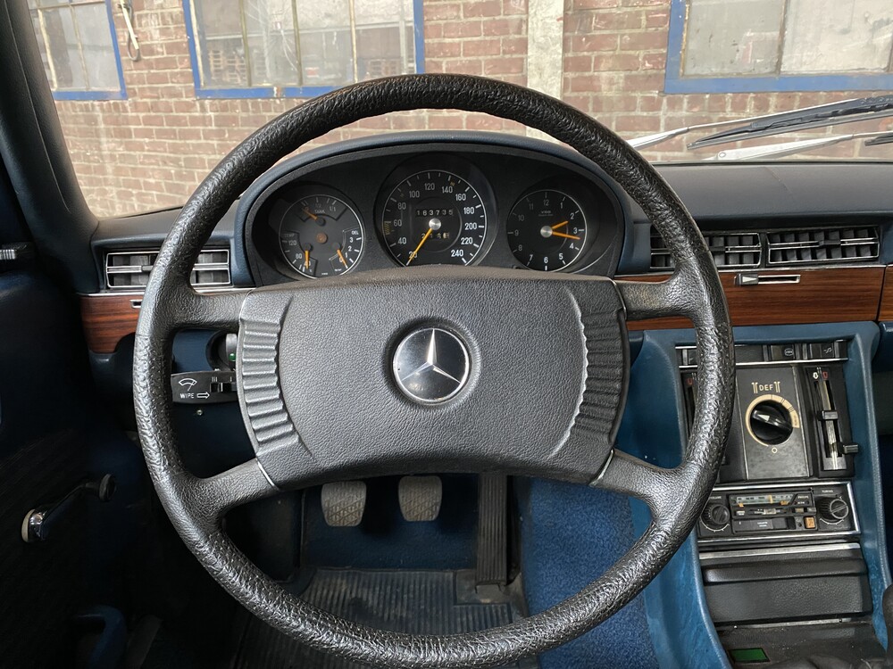 Mercedes-Benz 280S W116 160hp 1974 S-Class, 99-YD-68.