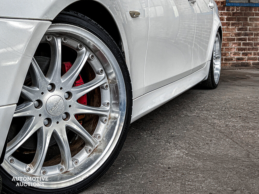 BMW 530i M-Sport E60 231hp 2004 5 Series -Youngtimer-.