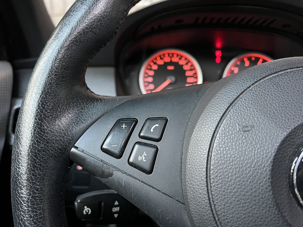 BMW 530i M-Sport E60 231hp 2004 5 Series -Youngtimer-.