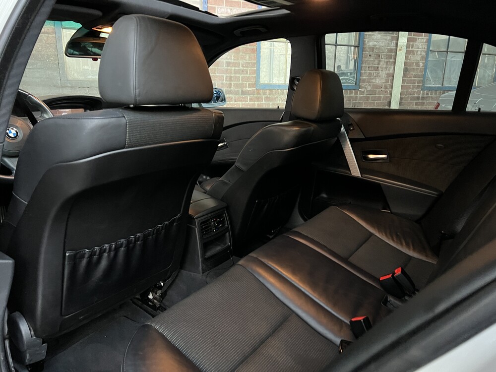 BMW 530i M-Sport E60 231hp 2004 5 Series -Youngtimer-.
