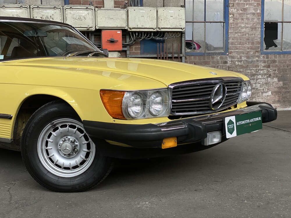 Mercedes-Benz SL380 V8 Convertible 204 HP 1982.