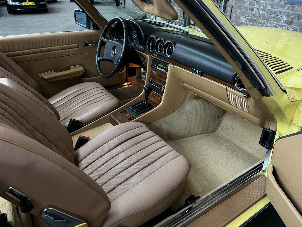 Mercedes-Benz SL380 V8 Convertible 204 HP 1982.