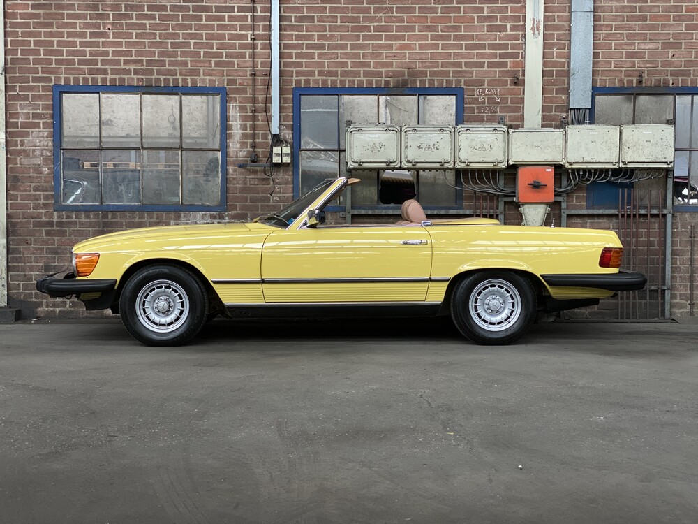 Mercedes-Benz SL380 V8 Convertible 204 HP 1982.
