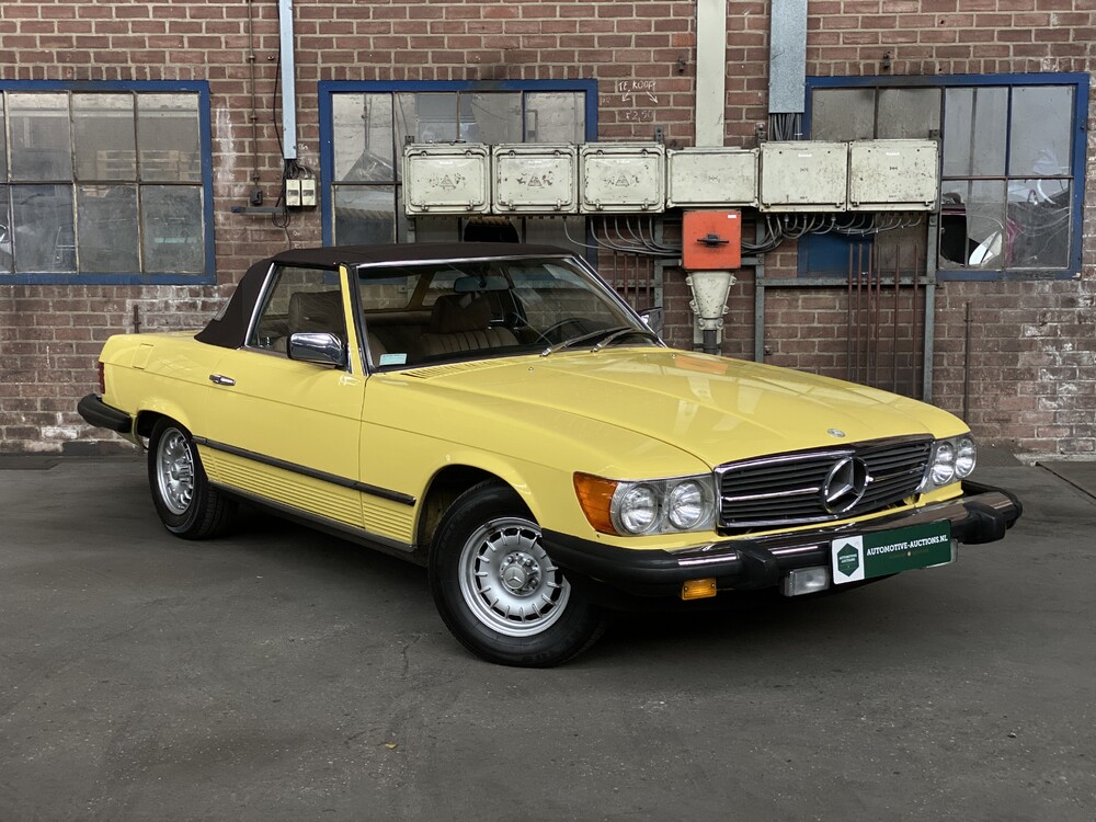 Mercedes-Benz SL380 V8 Convertible 204 HP 1982.