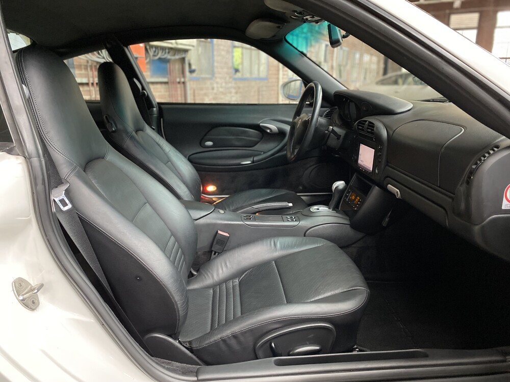 Porsche 911 Carrera 3.6 Coupe 320hp 996 MKII 2002, P-712-SG.