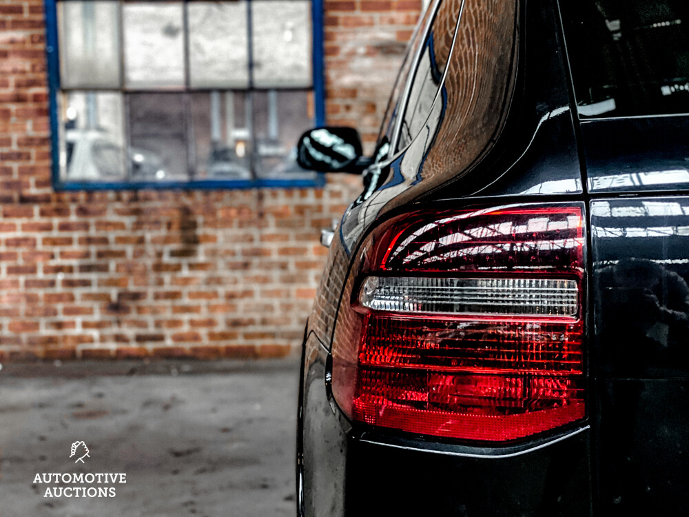 Porsche Cayenne Turbo 4.8 V8 500hp 2009 -Youngtimer-.