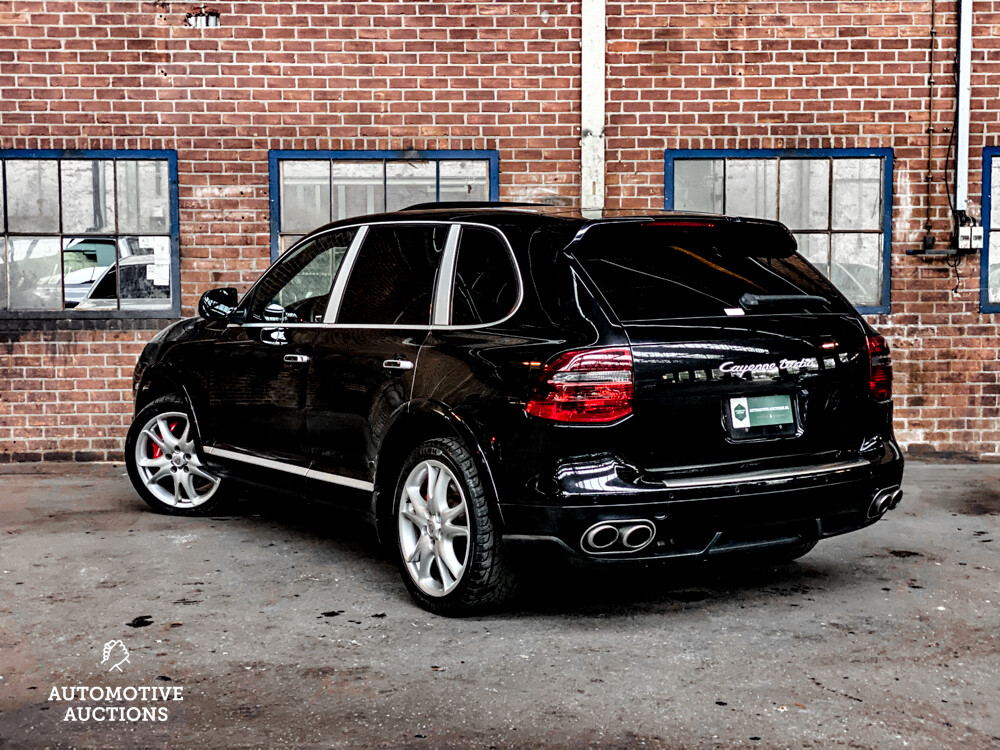Porsche Cayenne Turbo 4.8 V8 500hp 2009 -Youngtimer-.
