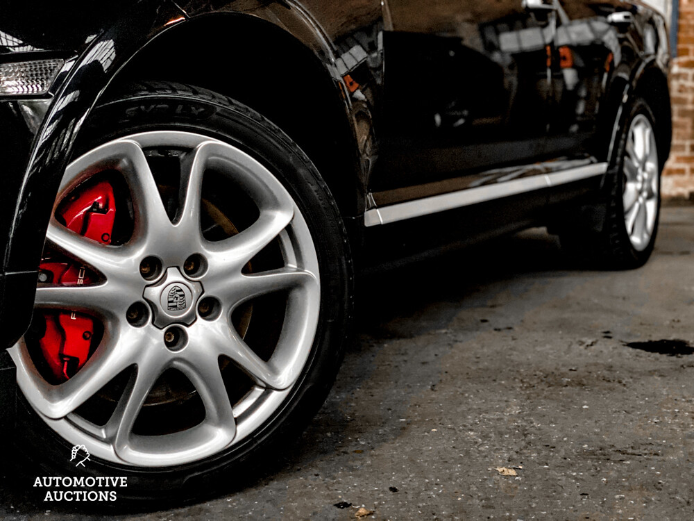 Porsche Cayenne Turbo 4.8 V8 500hp 2009 -Youngtimer-.
