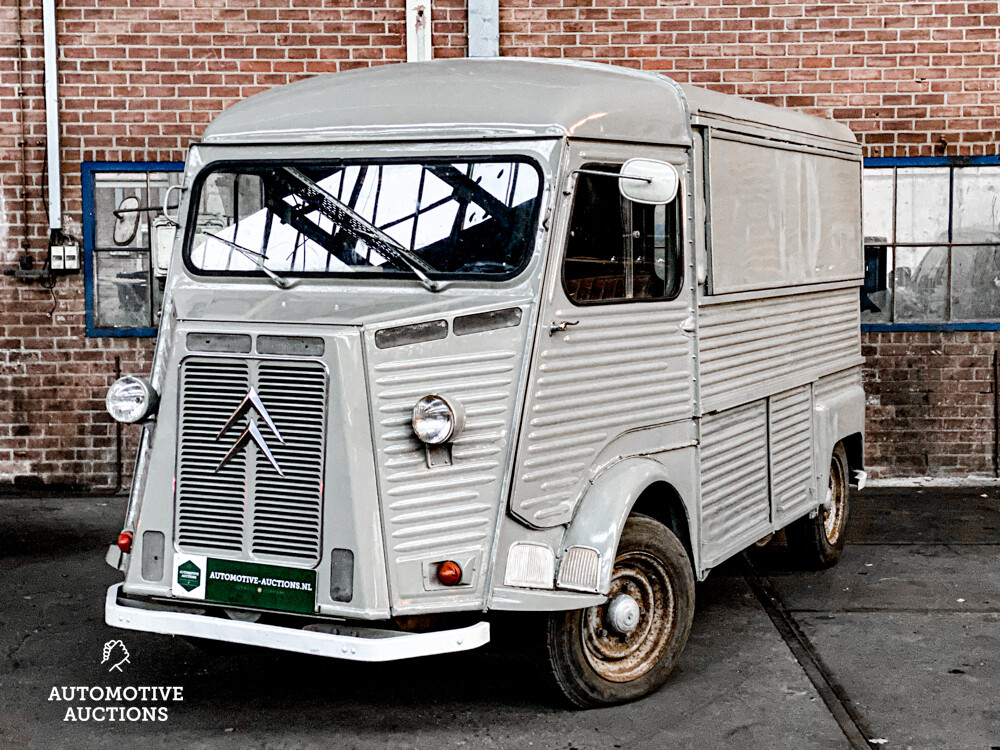 Citroen HY Bus 1973.