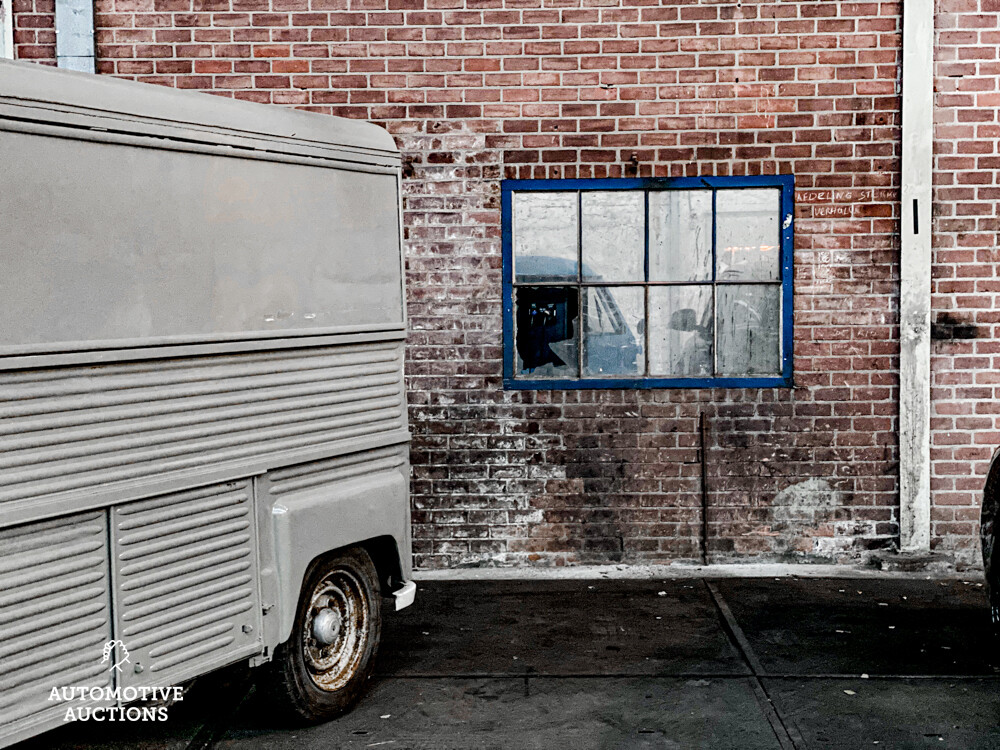 Citroen HY Bus 1973.