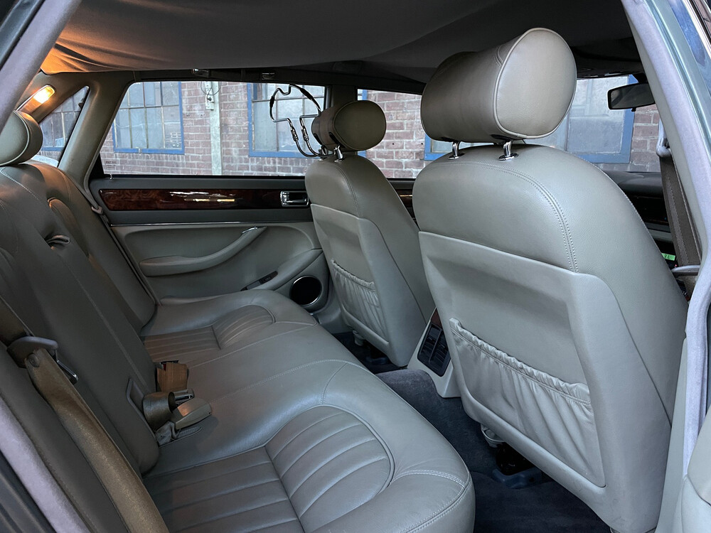 Jaguar Sovereign 4.0 X300 XJ6 241hp 1995 -Orig. NL-, NG-TH-86.