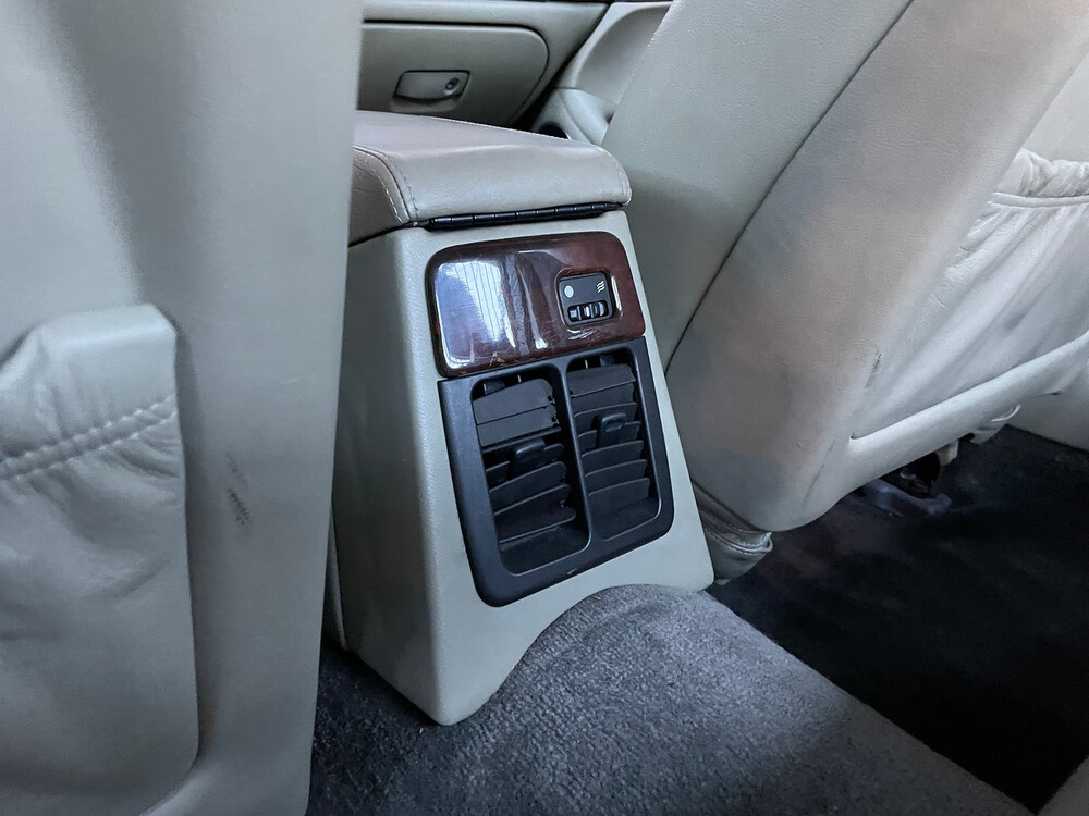 Jaguar Sovereign 4.0 X300 XJ6 241hp 1995 -Orig. NL-, NG-TH-86.