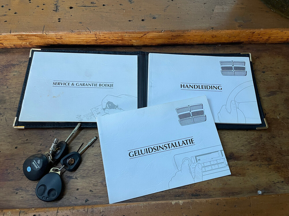 Jaguar Sovereign 4.0 X300 XJ6 241hp 1995 -Orig. NL-, NG-TH-86.