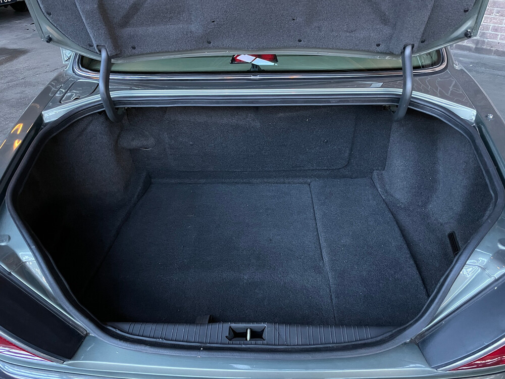 Jaguar Sovereign 4.0 X300 XJ6 241hp 1995 -Orig. NL-, NG-TH-86.