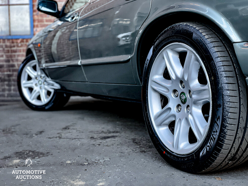 Jaguar Sovereign 4.0 X300 XJ6 241hp 1995 -Orig. NL-, NG-TH-86.