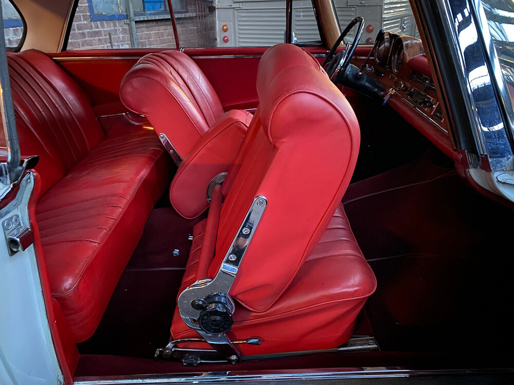 Mercedes-Benz 300 SE 200 PS S-Klasse 1964, DM-57-87.