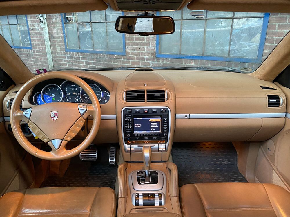 Porsche Cayenne Turbo 4.8 V8 500hp 2008, 64-XTV-9.