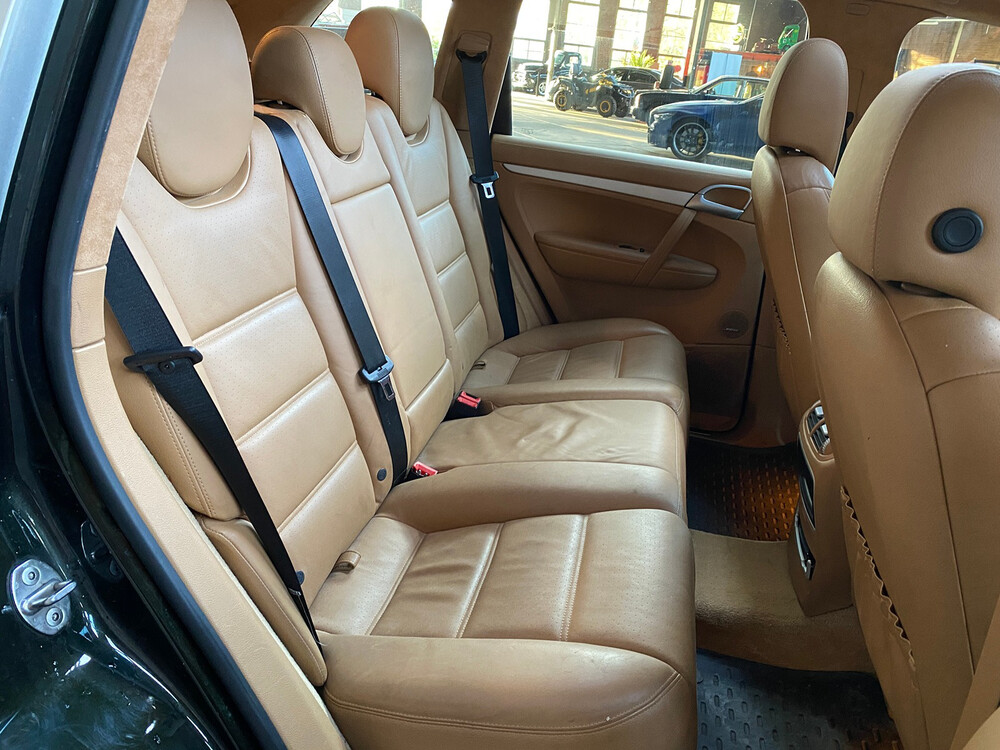 Porsche Cayenne Turbo 4.8 V8 500hp 2008, 64-XTV-9.