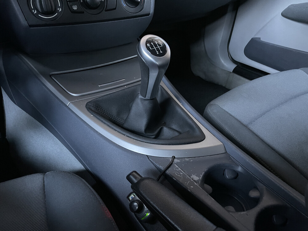 BMW 116i High Executive 116hp 2005 1-Series, 75-RK-JD.